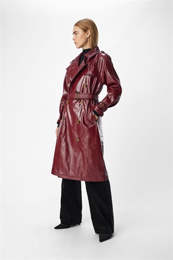 Rika trench coat, Cabernet